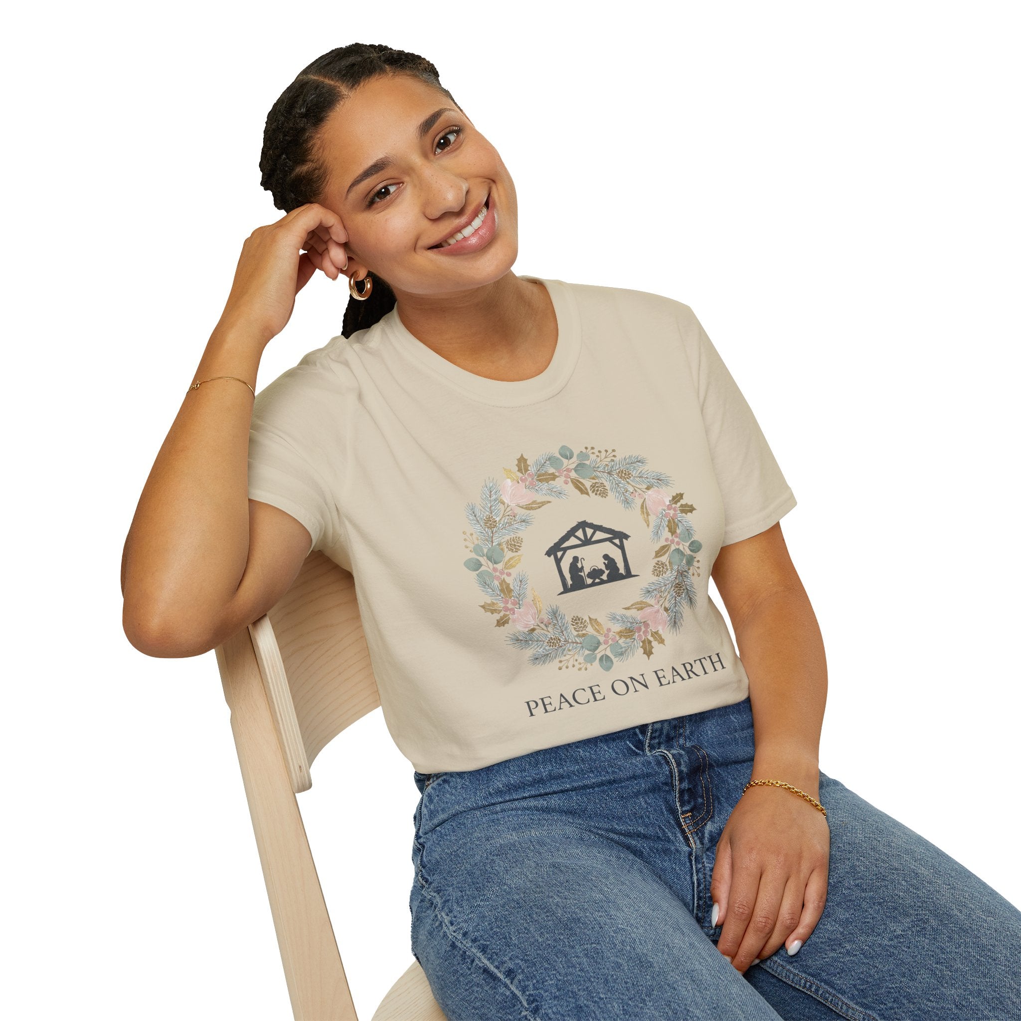 Peace on Earth Nativity Wreath – Christmas Christian T-Shirt